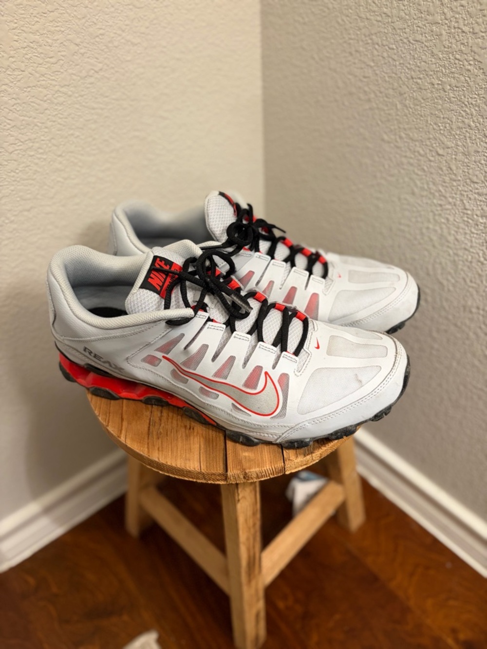 Nike Reax tennis shoes size 13